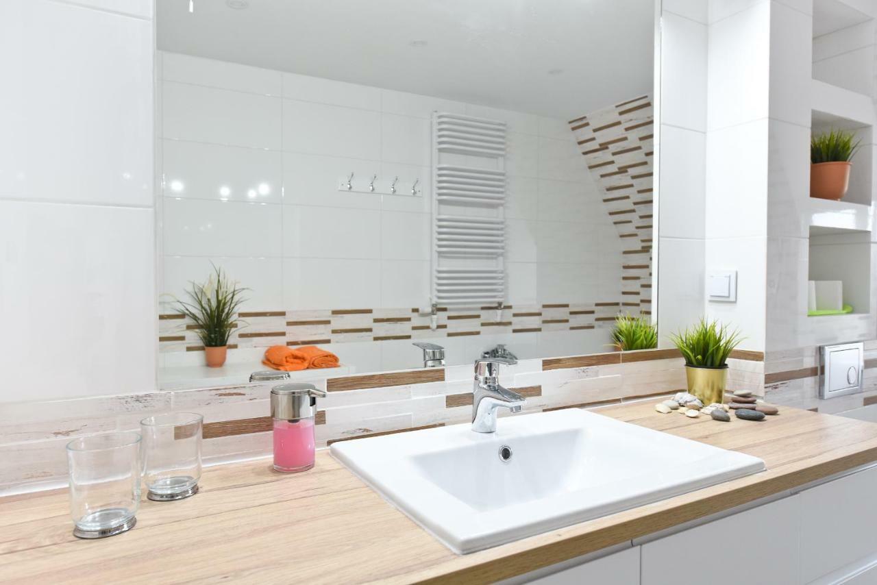 Apartament Centrum Z Miejscem Parkingowym Stary Toruń エクステリア 写真