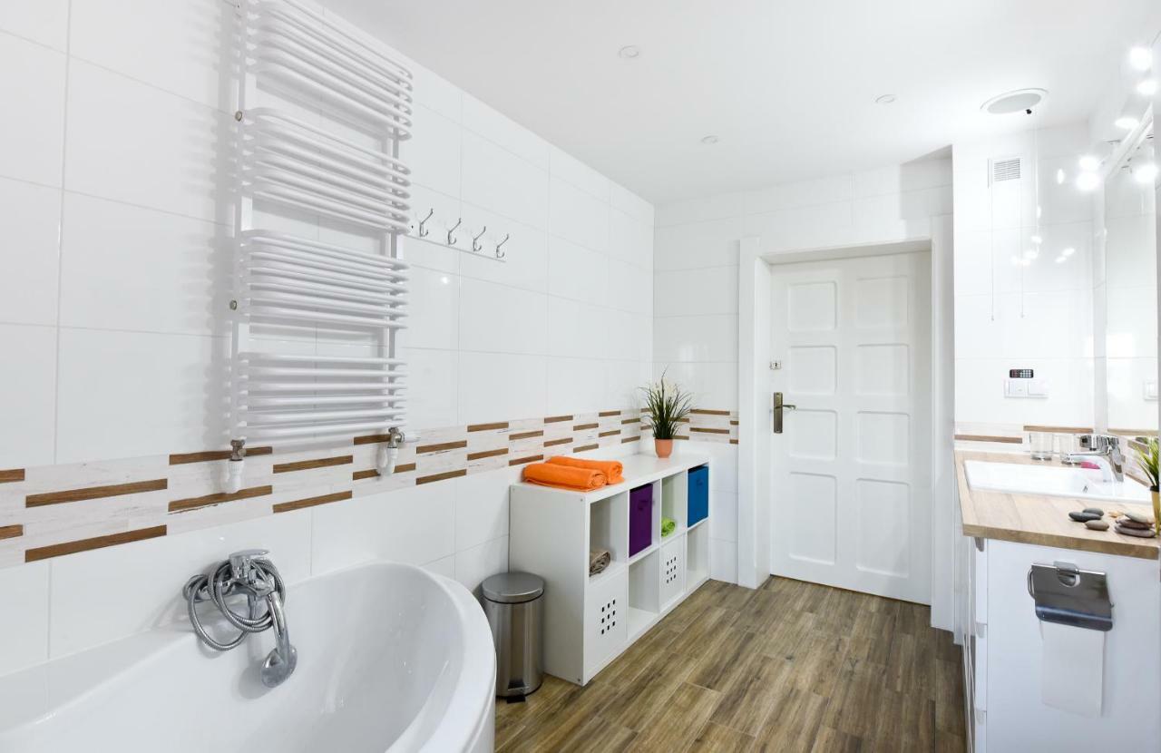 Apartament Centrum Z Miejscem Parkingowym Stary Toruń エクステリア 写真
